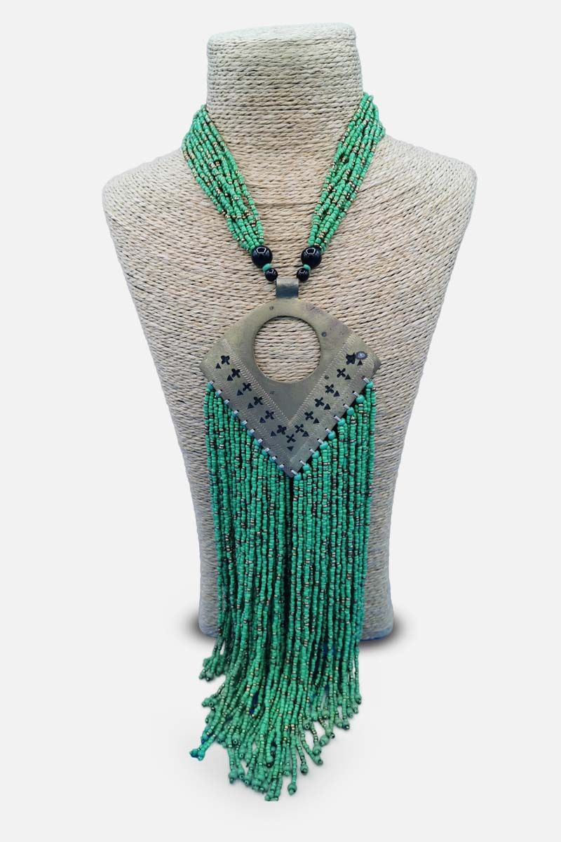 Collier en perles extra
