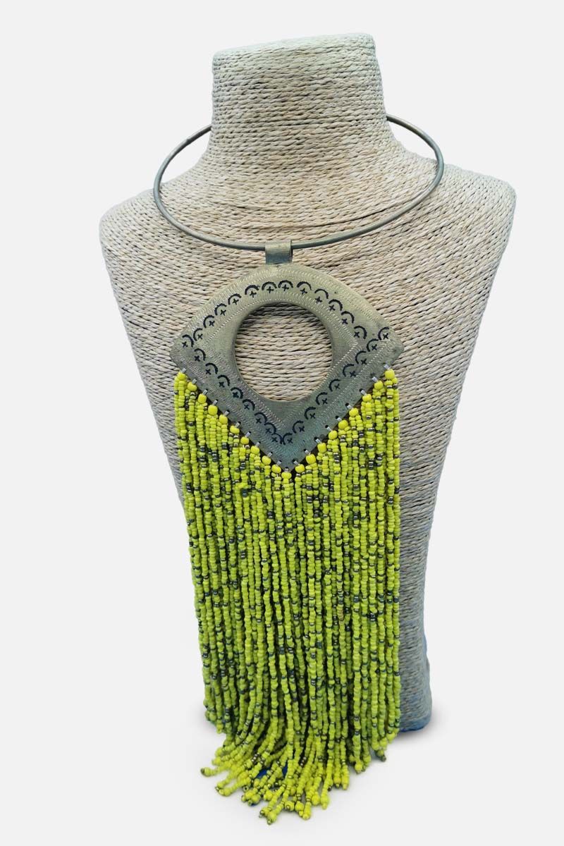 Collier en perles extra libre